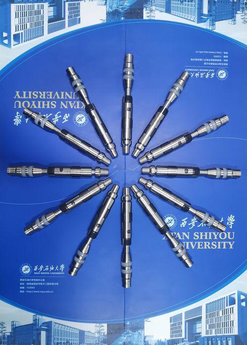 目前主要经营石油工具研发,生产,销售,石油钻采专用设备维修,安装