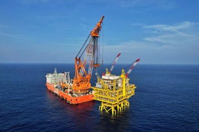 亚洲第一深水导管架平台“海基一号”建设完工