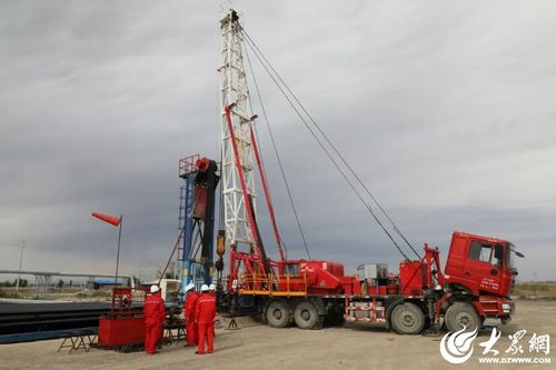 奋斗的脚步永不停歇 中石化新疆新春石油开发有限责任公司国庆期间生产平稳运行