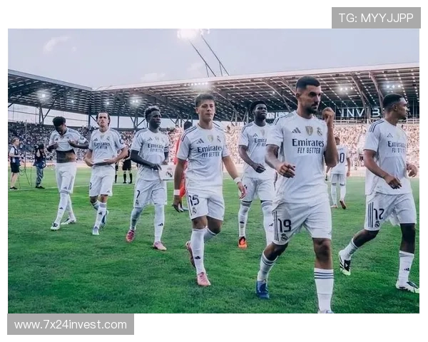 姆巴佩伤愈回归训练对阵皇家社会有望重返首发阵容